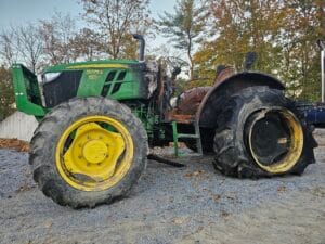 Photo of John Deere 5075E MFWD Tractor